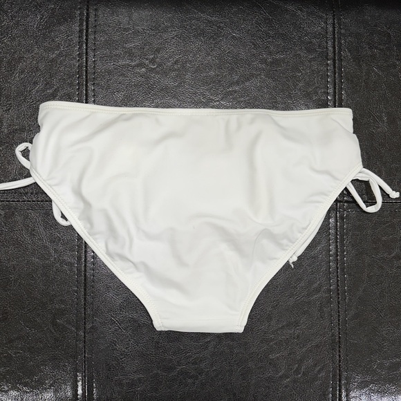 Side tie bikini bottom - Picture 3 of 3